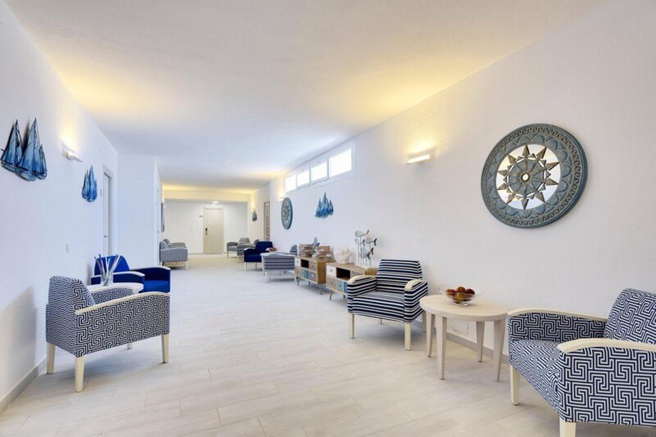 Marinda Garden Aparthotel Cala'N Bosch  Exterior foto