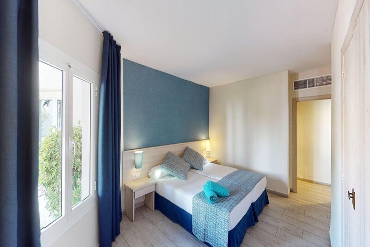 Marinda Garden Aparthotel Cala'N Bosch  Exterior foto