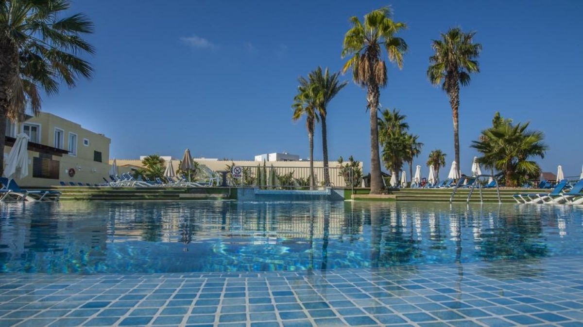 Marinda Garden Aparthotel Cala'N Bosch  Exterior foto