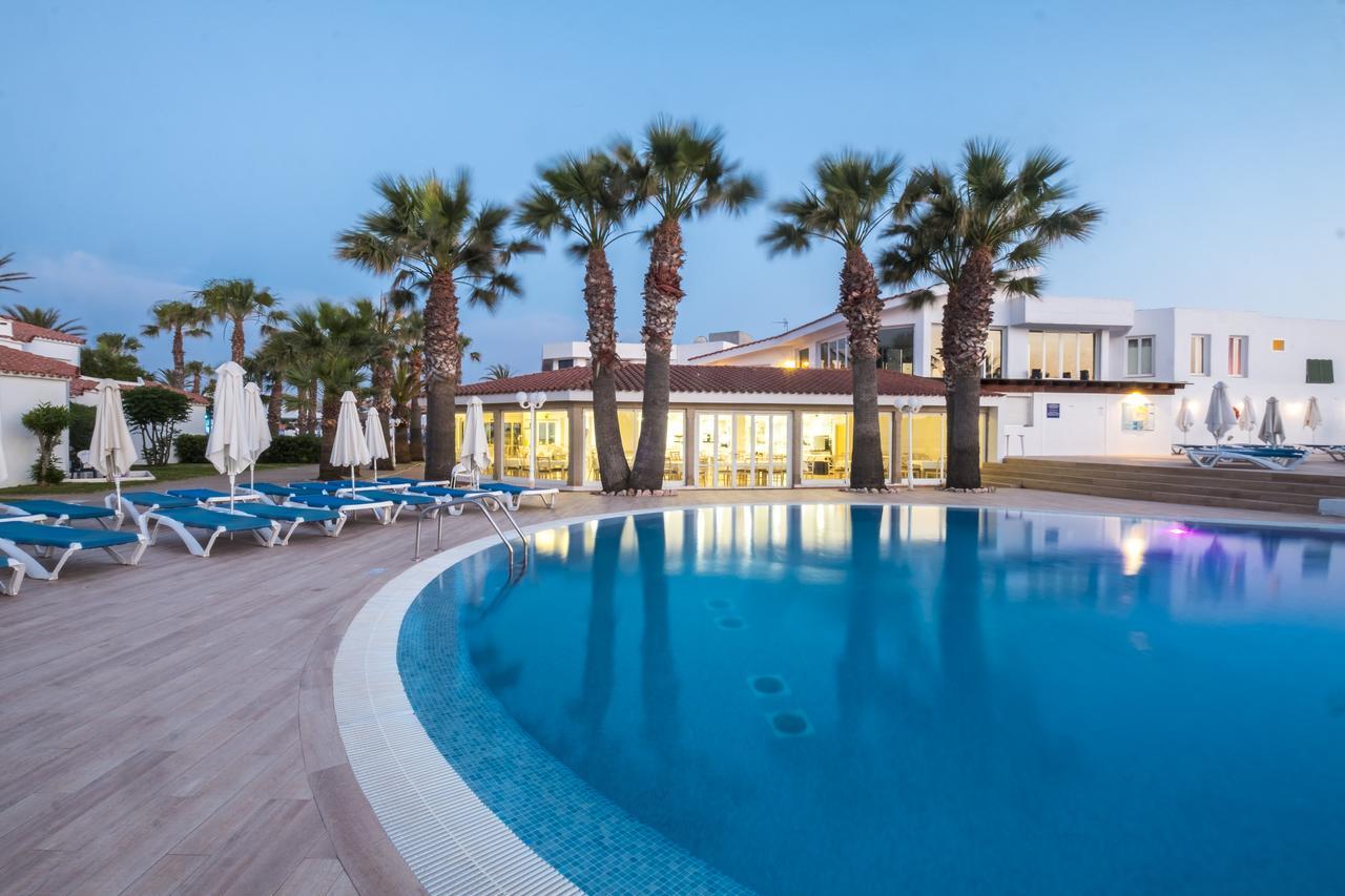 Marinda Garden Aparthotel Cala'N Bosch  Exterior foto